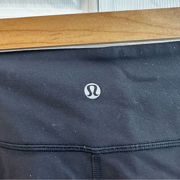 Rare Lululemon Full Length Leggings pineapple Pattern Black Active size 6 - Picture 10 of 12